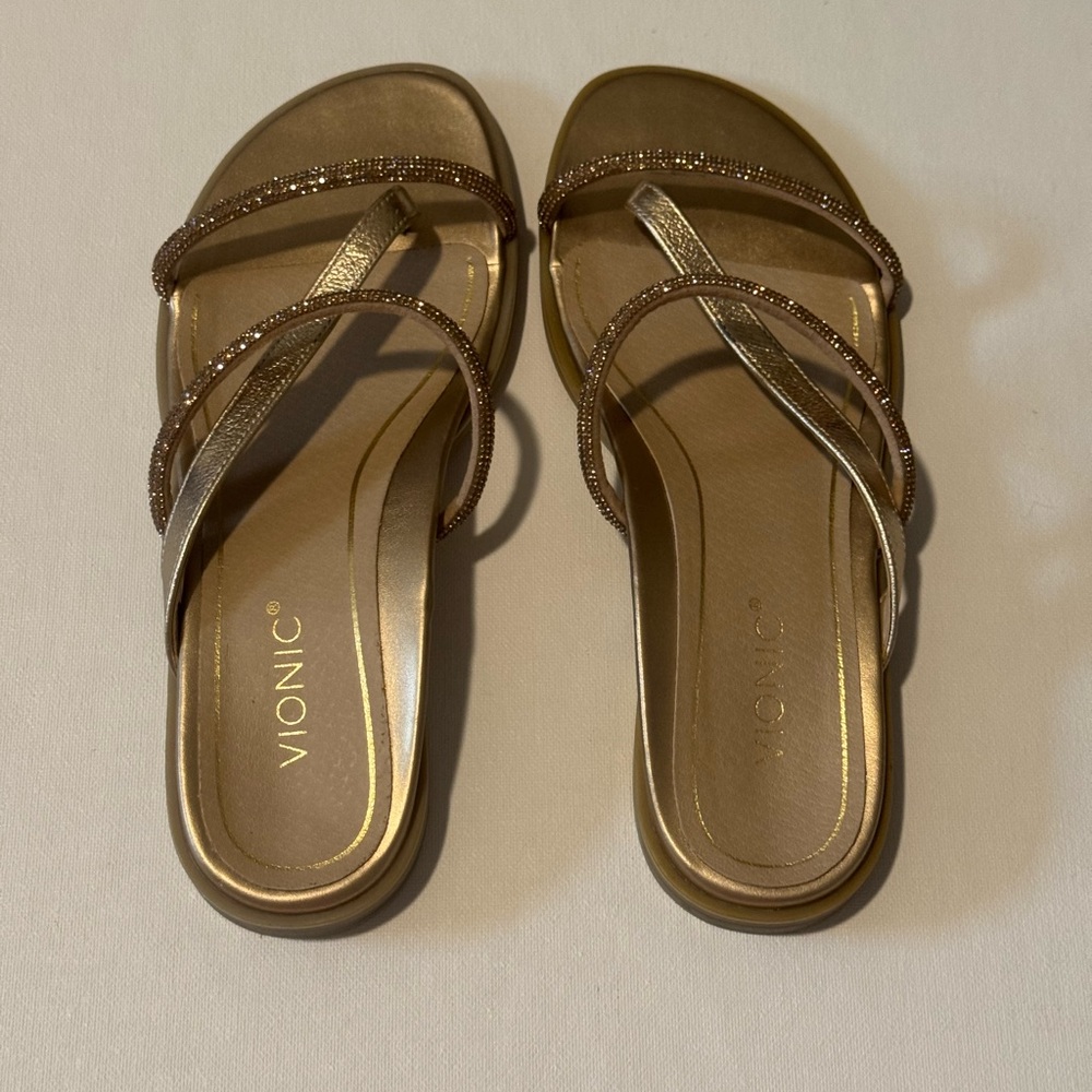 Vionic Women's Gold Prism Sandals with Sparkling Straps Size 6.5